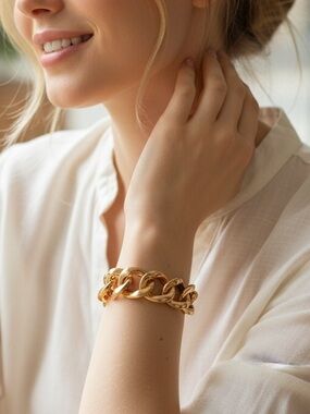 Wide chainlink copper bracelet